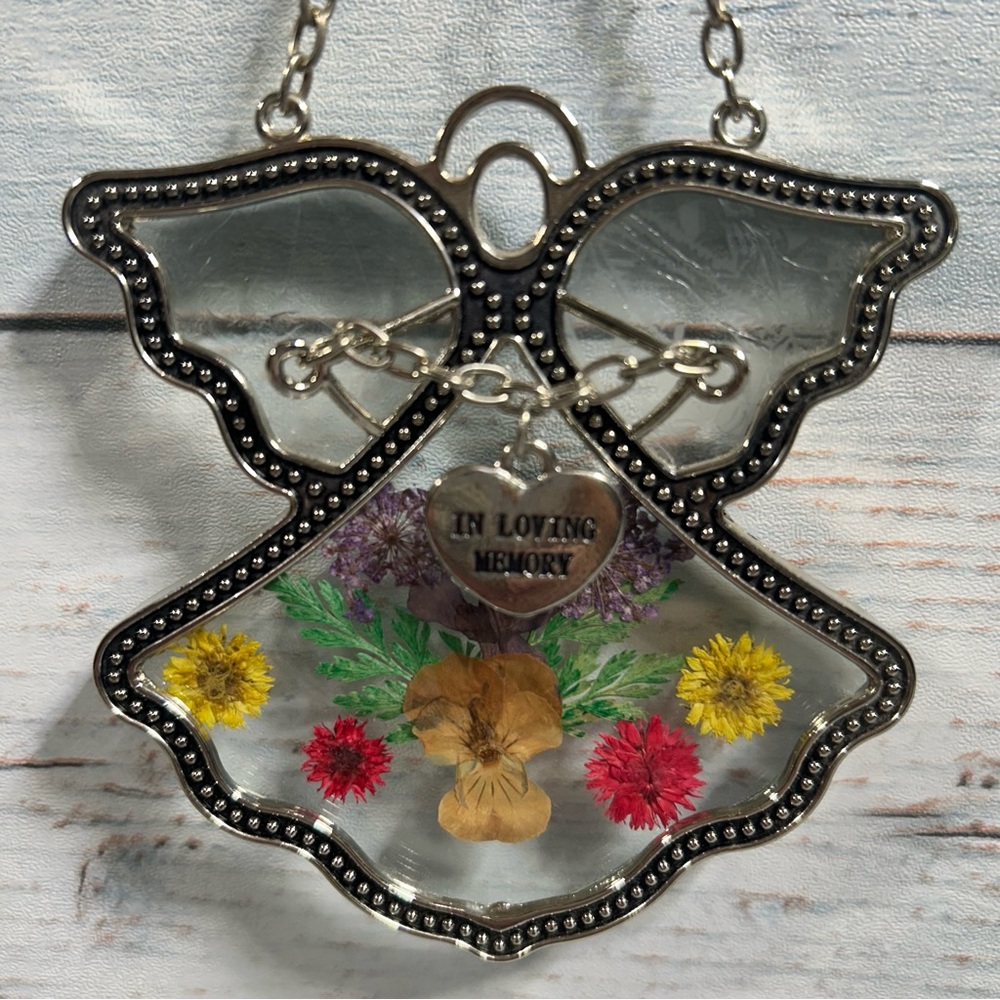 “In Loving Memory” Glass Angel Ornament w/pressed flowers